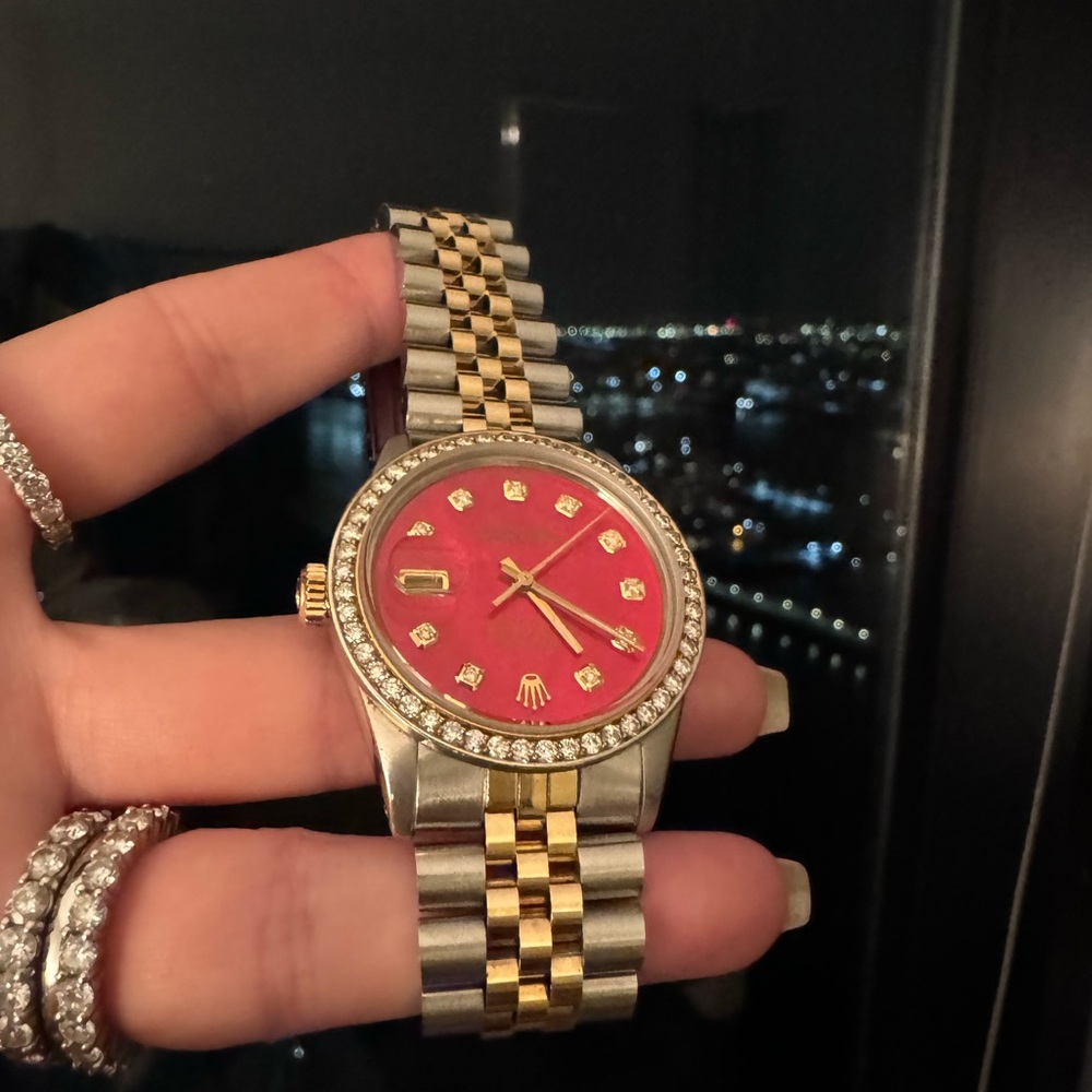 Custom Rolex watch. Authentic Rolex with custom diamond bezel/custom dial. - Picture 4 of 7